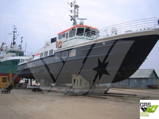 出售一艘26米100座客船