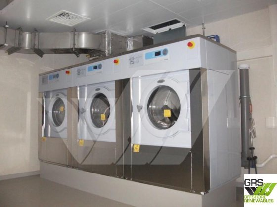 122 座海上住宿模块 / 住宿模块出售 /