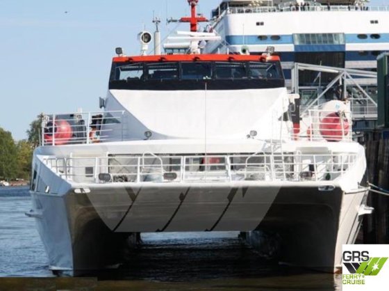 出售45米440座客船