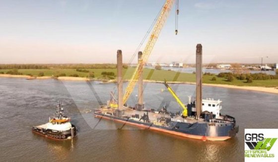 65mバックホー浚渫船販売中