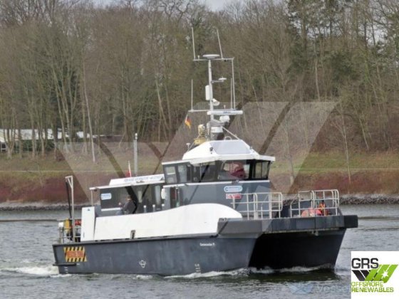 出售19米12座船员转运船