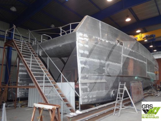 24m、12人乗り乗務員輸送船販売