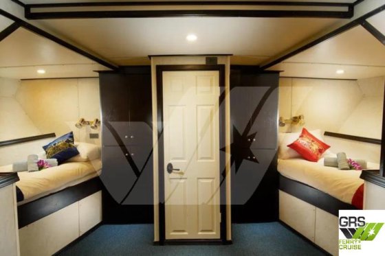 34mの客船を販売します