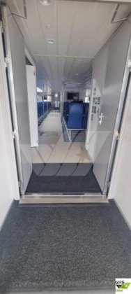 35m、248人乗りの宿泊船を販売します