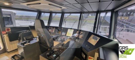 35m、248人乗りの宿泊船を販売します