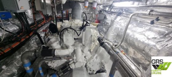 出售35米248人住宿船