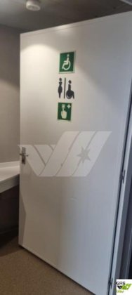 出售35米248人住宿船