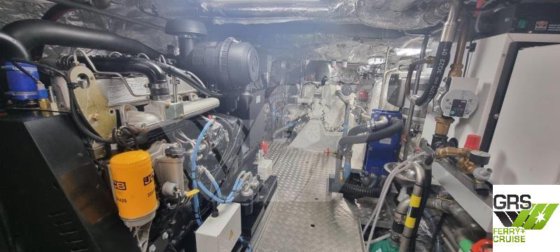 35m、248人乗りの宿泊船を販売します