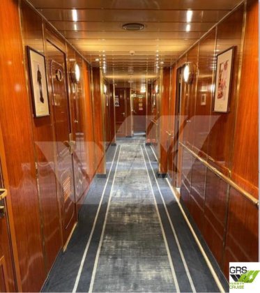 90米127座邮轮出售