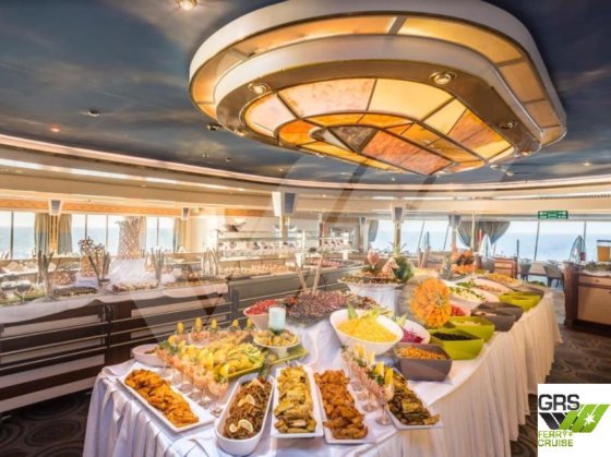 待售164米长、可容纳1076人的邮轮