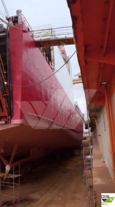 121m 1225レーンメーターのRoRo船販売中