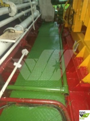 121m 1225レーンメーターのRoRo船販売中