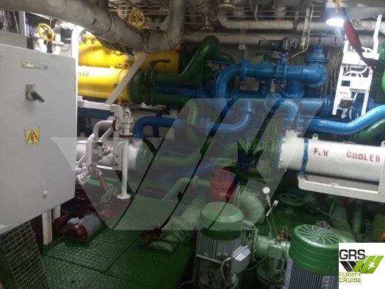 121m 1225レーンメーターのRoRo船販売中