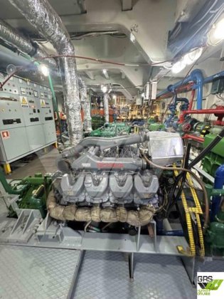 出售45米客滚船