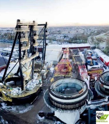 欧州大陸外販売 // クレーン販売 /