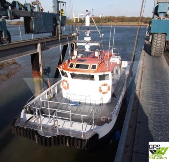 出售14米12人船员转运船