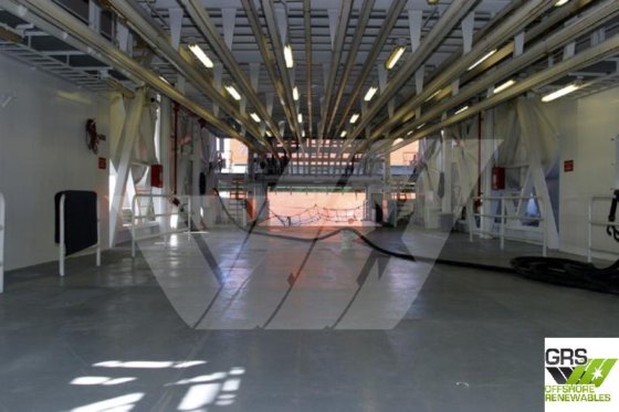 68米长、航速15.6节的勘测船出售