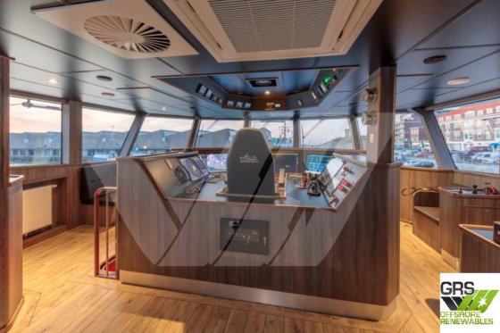 32m 11.5ノットの調査・測量・警備船を販売