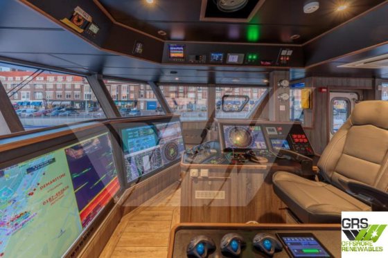 32m 11.5ノットの調査・測量・警備船を販売