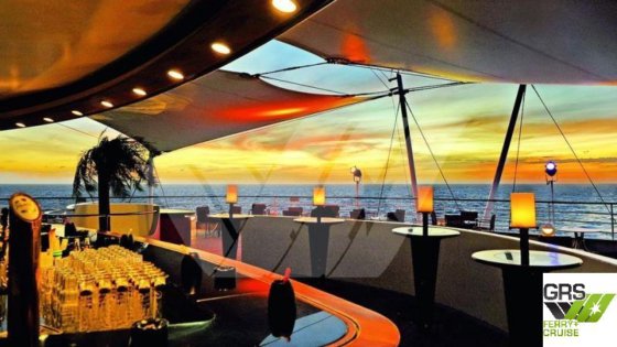 待售：193米长，可容纳1230名乘客的邮轮