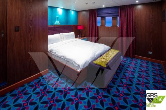 91米长、可载44人的邮轮出售