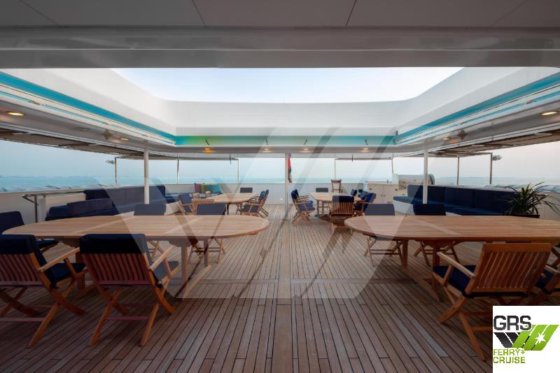 91米长、可载44人的邮轮出售