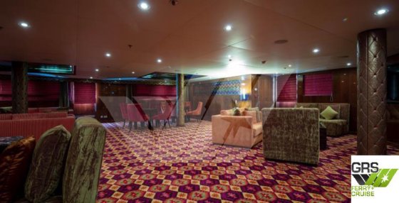 91米长、可载44人的邮轮出售