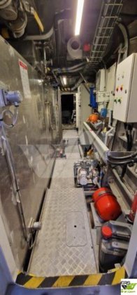 出售22米12人船员转运船