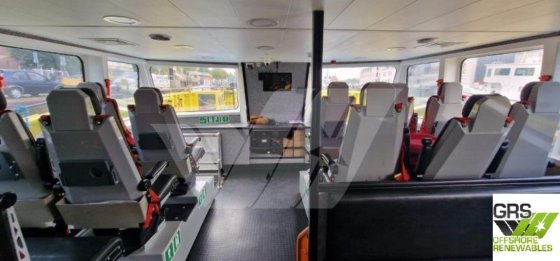 出售22米12人船员转运船