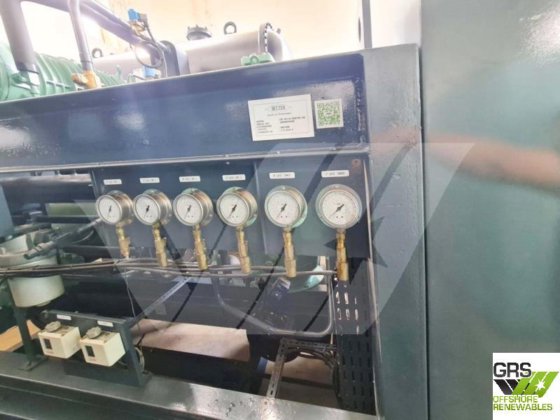 出售，2 台全新冷水机组 (292kW, Bitzer) 出售设备