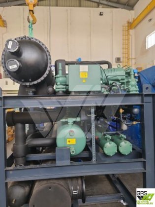 出售，2 台全新冷水机组 (292kW, Bitzer) 出售设备