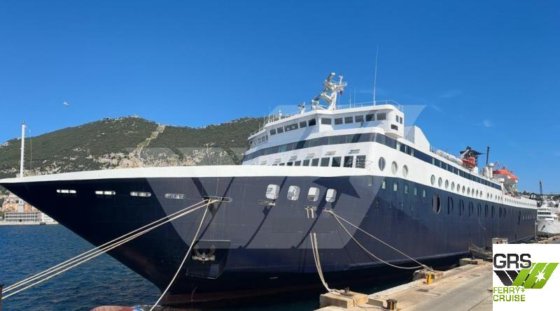 163米 1300名乘客