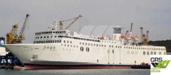 163米 1300名乘客