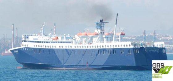 163米 1300名乘客