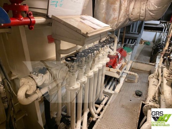 23m 26tクレーン作業船販売中