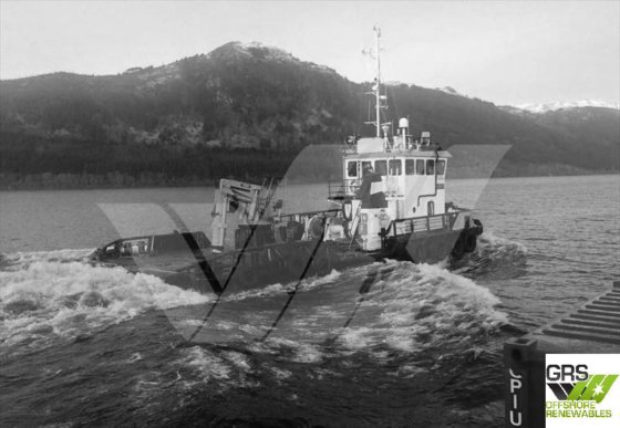 出售23米26吨起重工作船