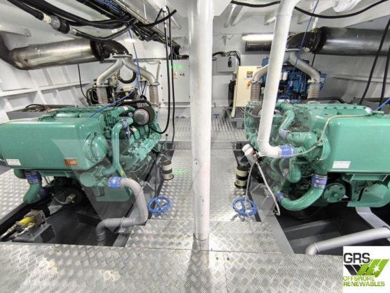 21m 4.8ts クレーン付き作業船 販売中