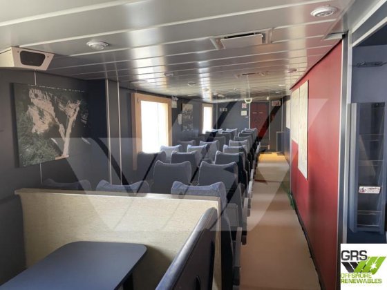 出售67米268座客船