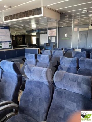 出售67米268座客船