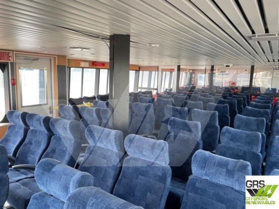 出售67米268座客船