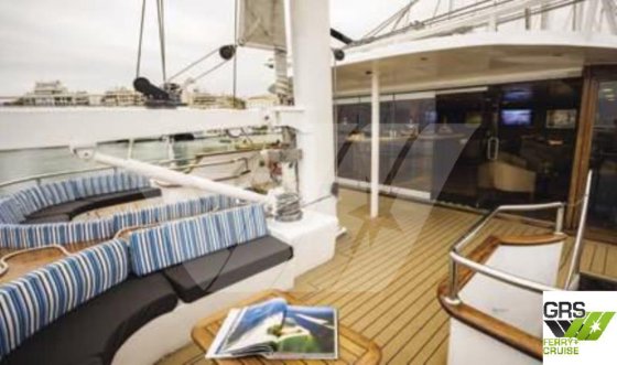 53米长52座邮轮出售