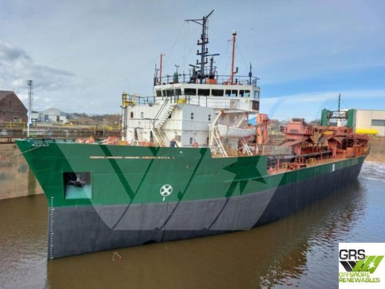 98米耙吸式挖泥船出售