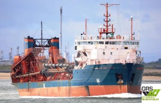 98米耙吸式挖泥船出售