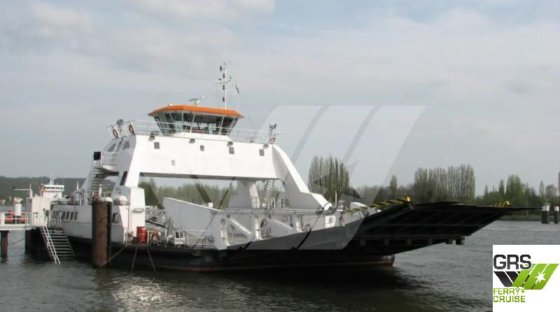 61米 载客量400人