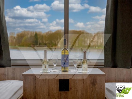 80米102座邮轮出售