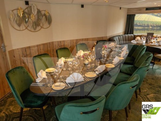 80米102座邮轮出售