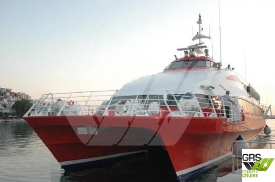 41m、342人乗りの客船を販売します