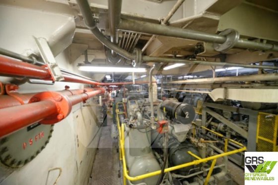 出售68米15节测量船