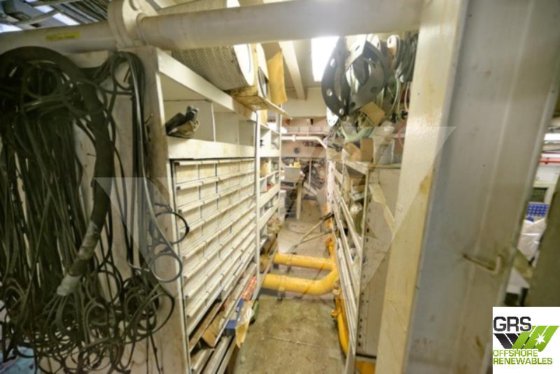 出售68米15节测量船