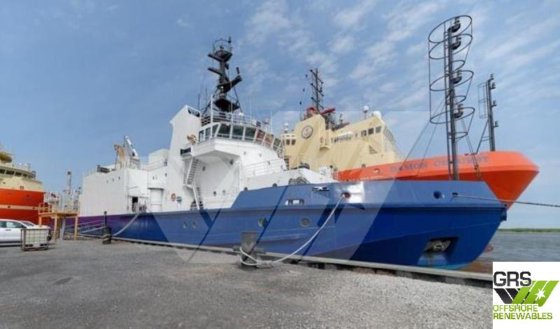 出售68米15节测量船